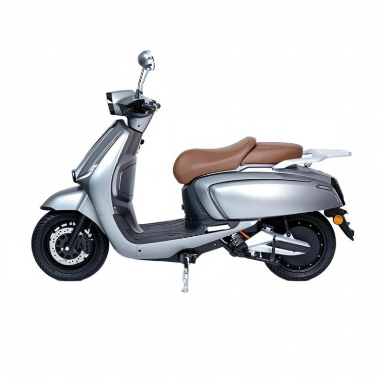 HG2-2000 silver classic vintage style electric scooter side view