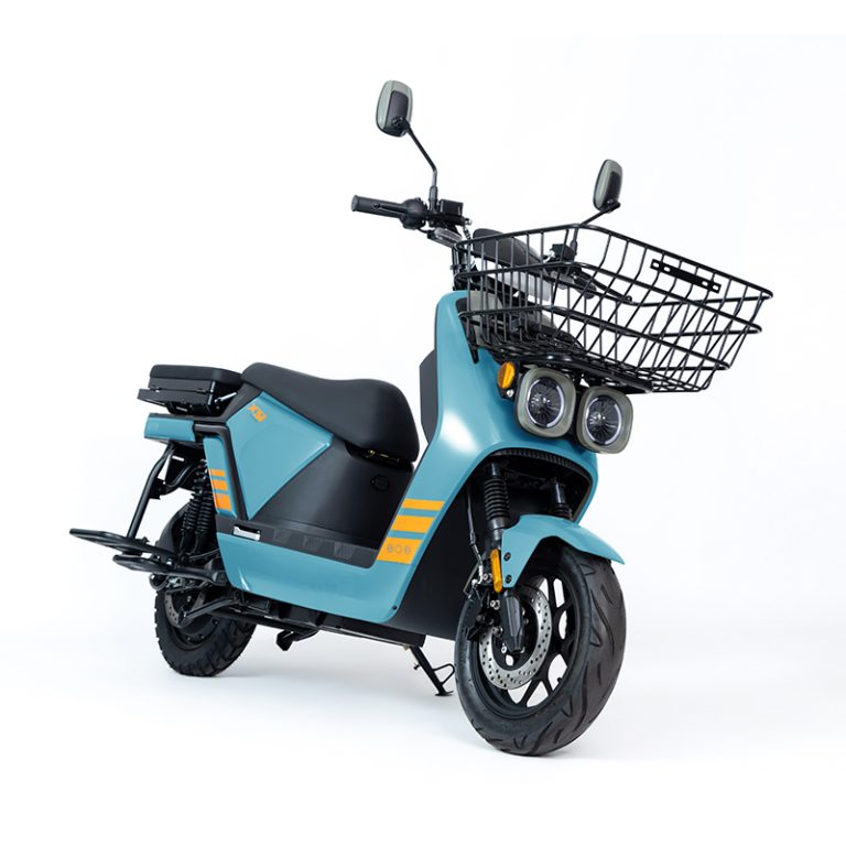 APQ-4000 blue heavy duty cargo electric scooter with front basket front angle view