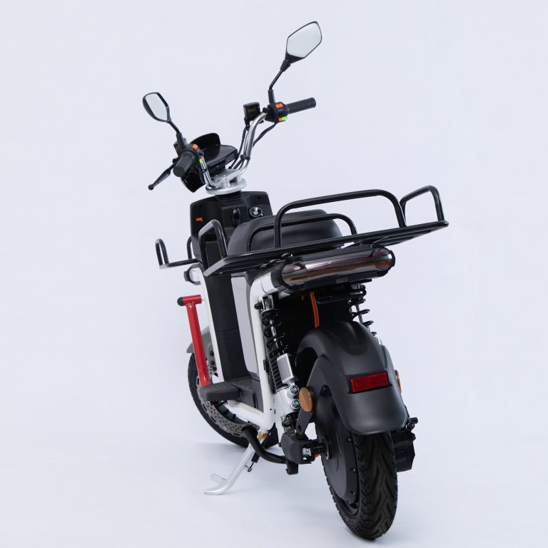 CH-2000 white delivery electric scooter with large cargo rack rear view